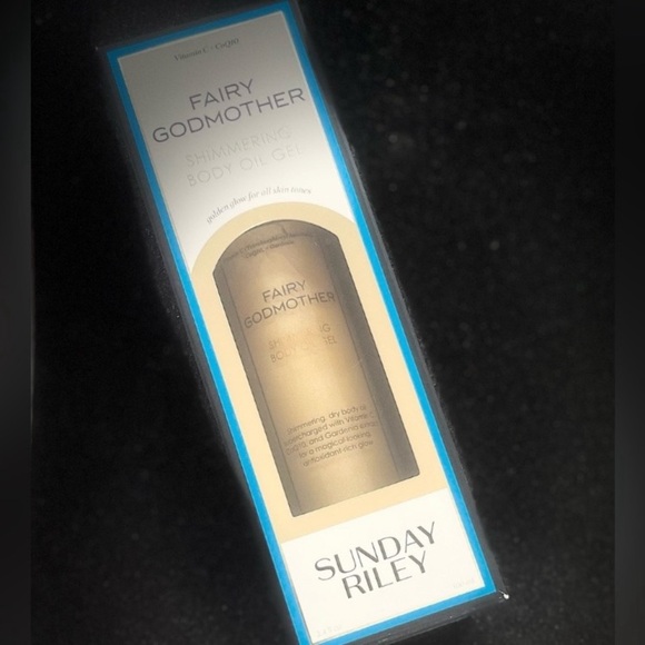 Sunday Riley Radiant Body Oil Gel Bundle of Two - Picture 3 of 5